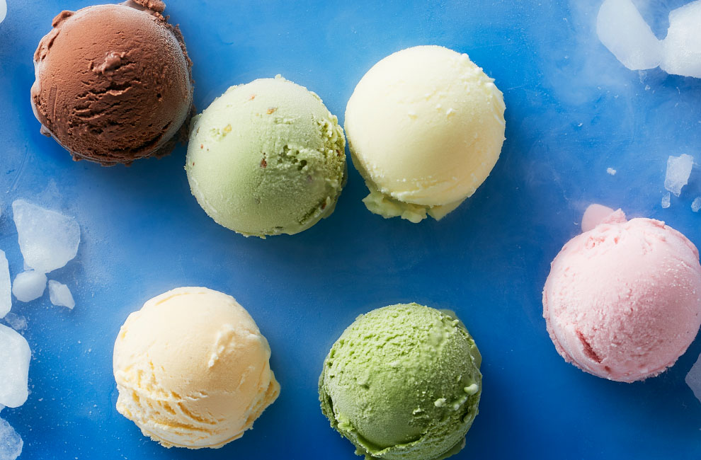 食後はアイスクリームでさっぱりと