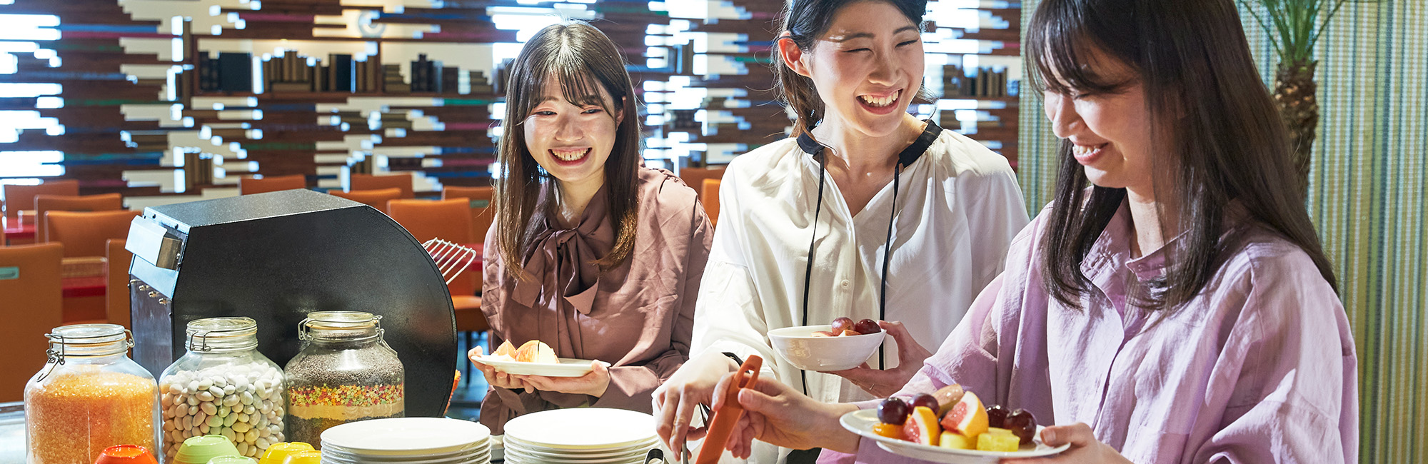 朝食ビュッフェ 