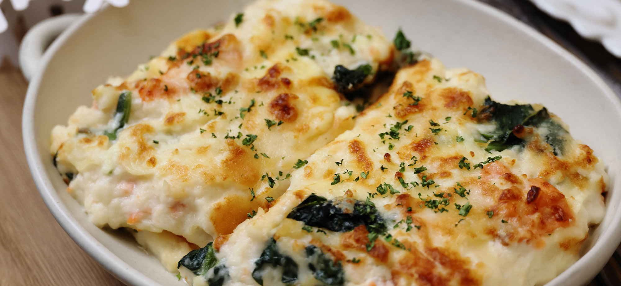 スモークサーモンとほうれん草のグラタン