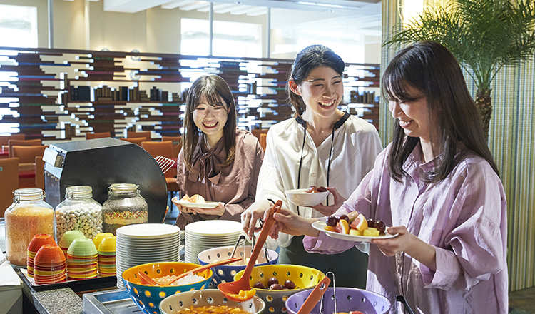 朝食ビュッフェ 