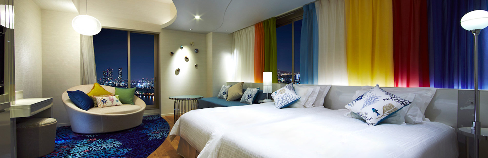 コーナーパレス