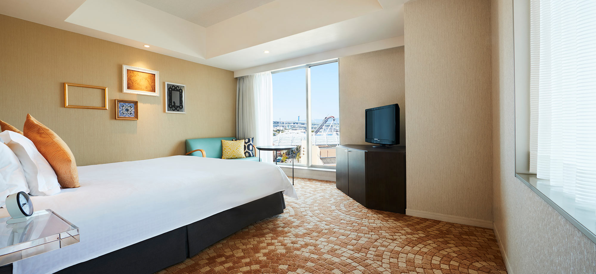 スタンダードキングルーム（客室イメージ）