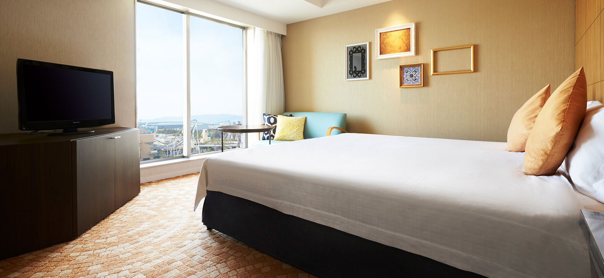 スタンダードキングルーム（客室イメージ）