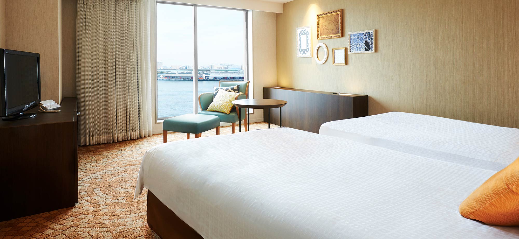 スーペリアルーム（客室イメージ）